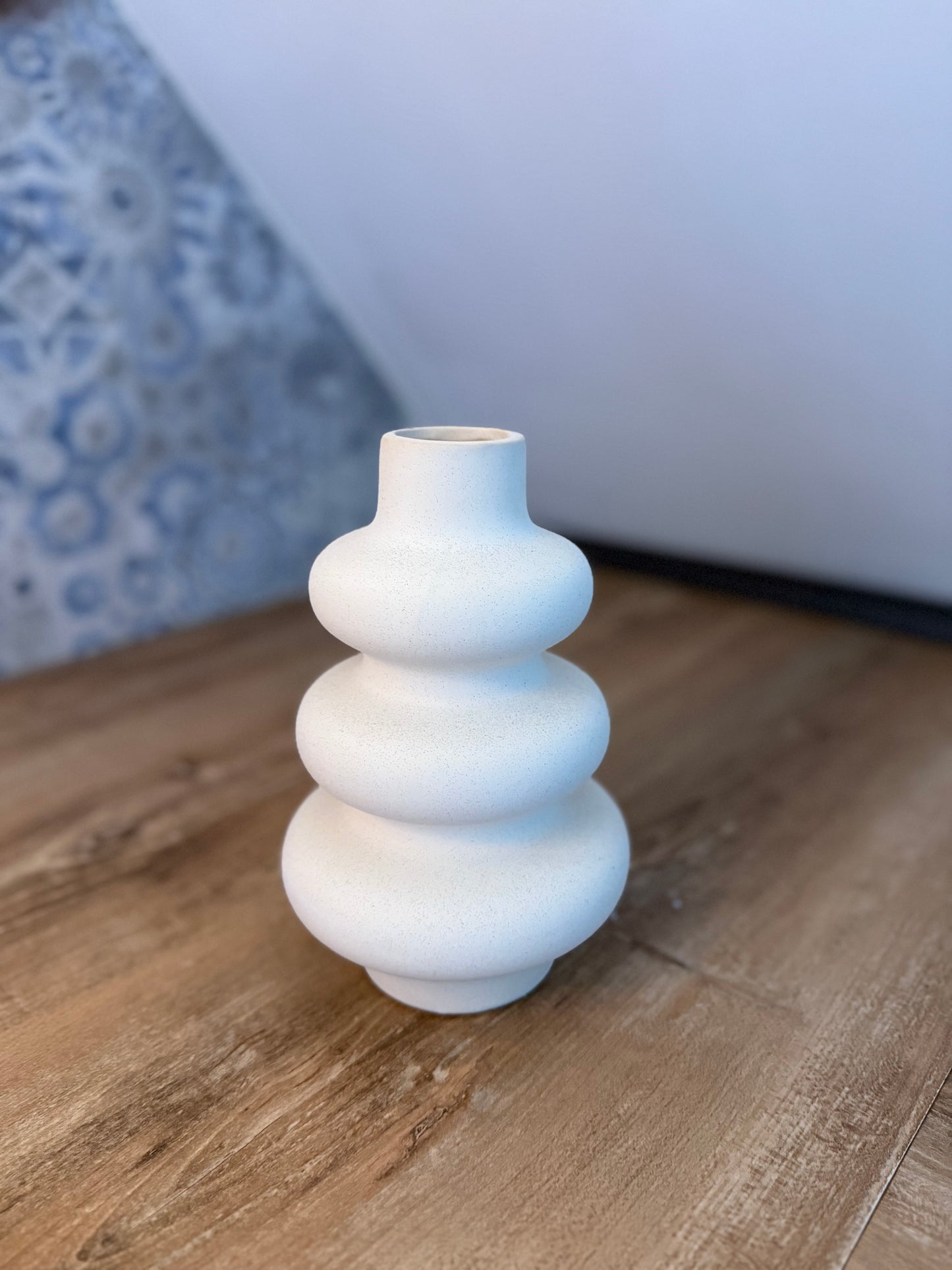 MAISONÉ |Elegancé– Beige Vase 21 cm |